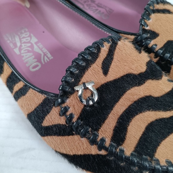 Salvatore Ferragamo Calf Hair Loafers Print Size 6.5B Wedge Flat Tan Brown Tiger - Picture 6 of 7